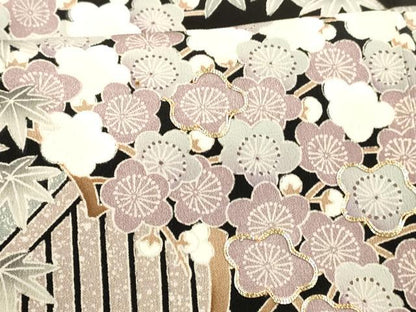 平和屋着物■豪華黒留袖　駒刺繍　枝葉梅文　正絹　逸品　DABB3868cm