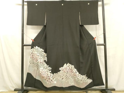平和屋着物■豪華黒留袖　駒刺繍　枝葉梅文　正絹　逸品　DABB3868cm