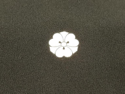 平和屋着物■豪華黒留袖　駒刺繍　枝葉梅文　正絹　逸品　DABB3868cm