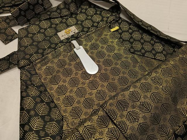 平和屋着物●男性　色紋付　羽織・行灯袴・ワンタッチ角帯セット　花菱地紋　藍色　正絹　逸品　AABF8770ph