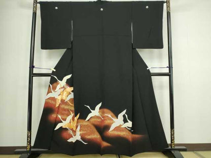 平和屋着物■豪華黒留袖 駒刺繍 飛鶴文 暈し染め 金銀彩 正絹 逸品 DABC0252sf