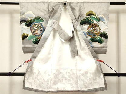 平和屋着物[]お宮参り　男の子　祝着　産着　初着　のしめ　鷹　鷲　兜　雪輪宝尽くし松文　暈し染め　金彩　逸品　未使用　DABA3911ma