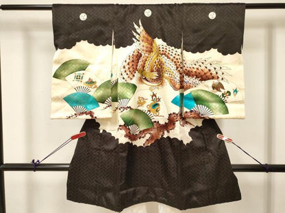 平和屋着物[]お宮参り　男の子　祝着　産着　初着　のしめ　刺繍　鷹　鷲　扇面宝尽くし文　金彩　逸品　DABA3907ma