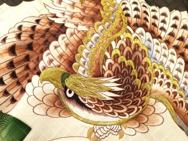 平和屋着物[]お宮参り　男の子　祝着　産着　初着　のしめ　刺繍　鷹　鷲　扇面宝尽くし文　金彩　逸品　DABA3907ma