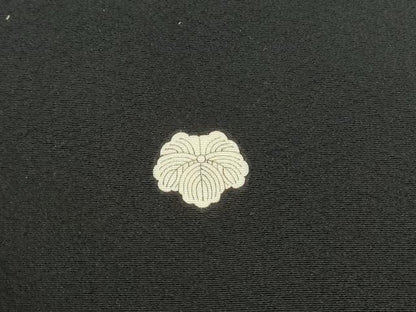 平和屋着物●本加賀友禅作家　梶山 伸　黒留袖　地紙吉祥花文　正絹　逸品　DABA4825az