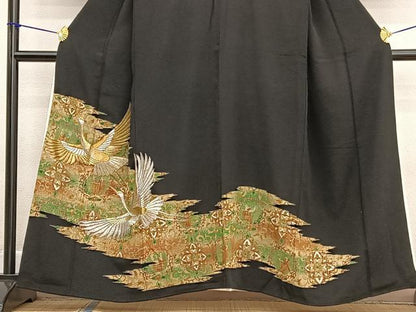 平和屋着物■豪華黒留袖　刺繍　飛鶴飾花文　金彩　正絹　逸品　BAAW4637hv