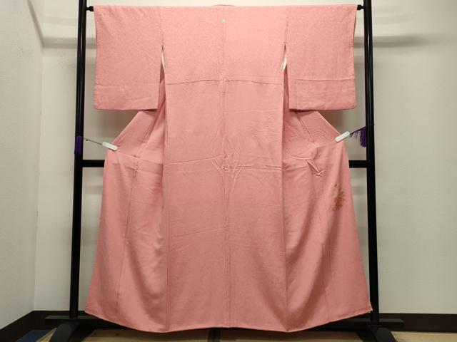 平和屋着物●本草木染作家 瑞寶 色無地 舞花地紋 薄紅色 正絹 逸品 CABC8157gh