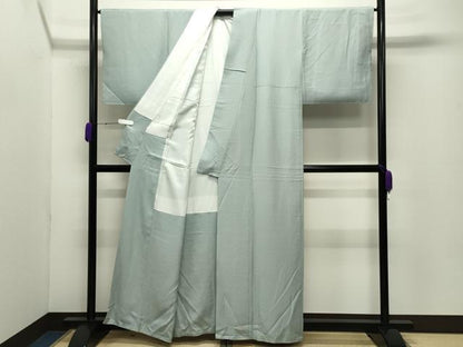 平和屋着物●上質な色無地 舞花地紋 青磁鼠色 正絹 逸品 未使用 CABC8242gh