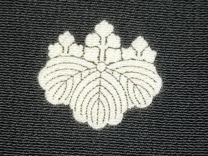 平和屋着物■豪華黒留袖 刺繍 尾長鳥吉祥文 銀彩 正絹 逸品 CABC8985fb