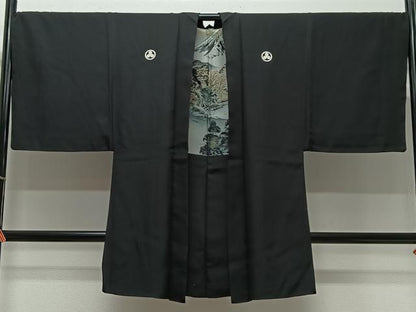 平和屋着物∞男性　長羽織　黒紋付　羽裏：風景文　正絹　逸品　CABC3181ua