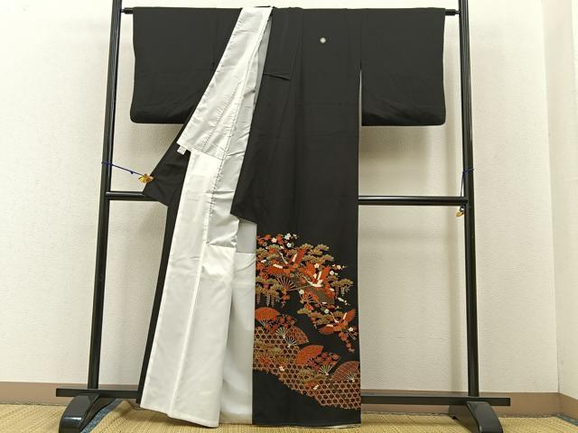 平和屋着物■豪華黒留袖　扇面飛鶴有職花文　金彩　正絹　逸品　BAAW5588hj