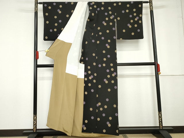 平和屋着物●人形作家・ホリヒロシ 小紋 雪輪文 黒紅色地 鬼しぼ縮緬 正絹 逸品 AABG0397cs