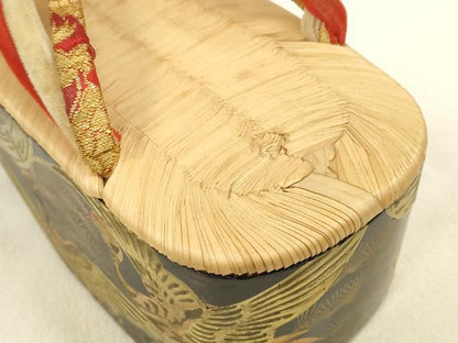 平和屋着物[]和装小物　子供　ぽっくり下駄　こっぽり・おこぼ下駄　畳表　金蒔絵　松竹梅 群れ鶴　箱付き　逸品　DABC1278zzz
