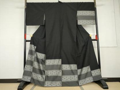 平和屋着物●紬 訪問着 琉球絣 黒地 正絹 逸品 未使用 AABG2760cs