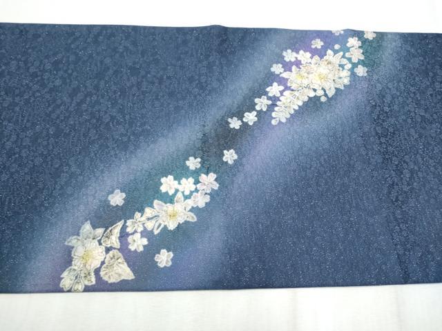 平和屋着物●太鼓柄袋帯　絞り　舞桜文　銀通し地　正絹　逸品　CABD5643hy
