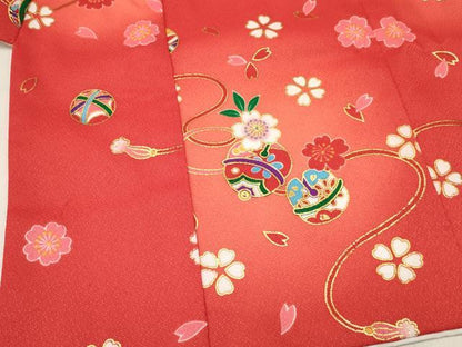 平和屋着物[]七五三　女の子　３歳　祝着　三つ身　長襦袢(単衣・半衿刺繍)・被布セット　鈴花文　暈し染め　金彩　DABA3970ma