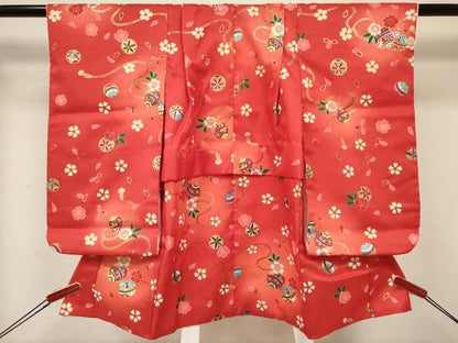 平和屋着物[]七五三　女の子　３歳　祝着　三つ身　長襦袢(単衣・半衿刺繍)・被布セット　鈴花文　暈し染め　金彩　DABA3970ma