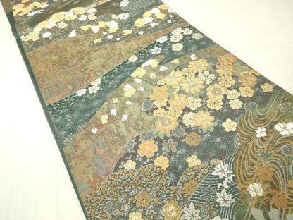 平和屋着物▼六通柄袋帯　上品錦　箔散らし舞花文　金銀糸　引箔　正絹　逸品　DABC3147az