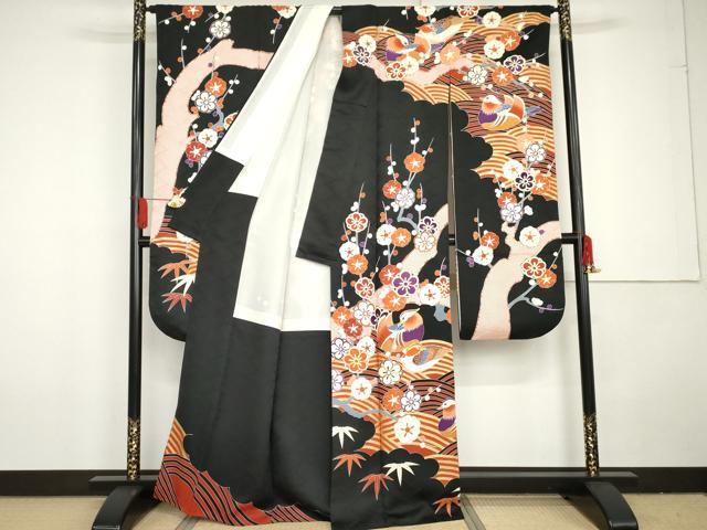 平和屋着物●豪華振袖　友禅　駒刺繍　立波鴛鴦笹梅文　黒地　金彩　正絹　逸品　AABG3570cs