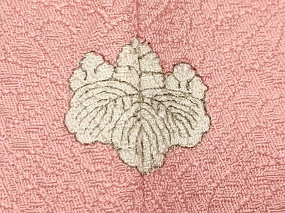 平和屋着物●上質な色無地　舞花地紋　珊瑚色　正絹　逸品　未使用　CABC8315gh