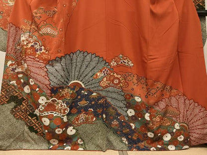 平和屋着物●豪華振袖　草花文宝尽くし　金彩　正絹　逸品　AABG5771ph