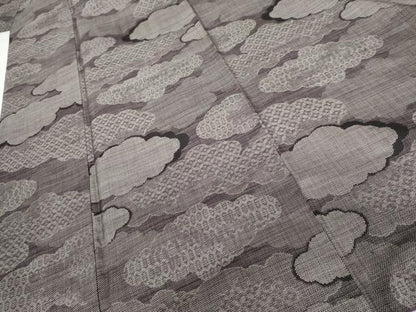 平和屋着物●本場大島紬　カタス9マルキ　雲重ね文　正絹　逸品　AABG6634cs