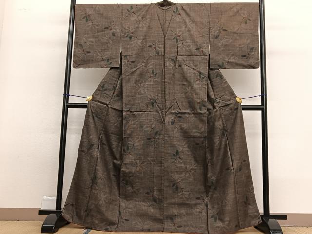 平和屋着物●本場大島紬　9マルキ　草花文　正絹　逸品　BAAW7541hv