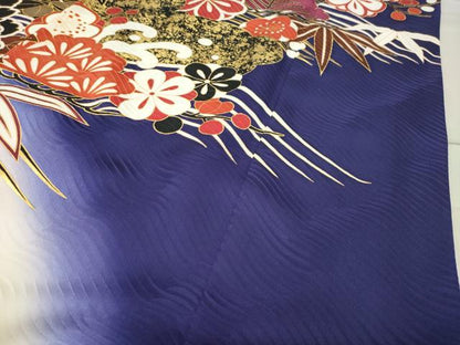 平和屋着物●豪華振袖　駒刺繍　飛鶴立波松竹梅文　暈し染め　金彩　正絹　逸品　CABC8368gh
