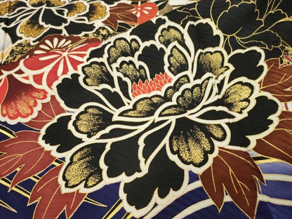 平和屋着物●豪華振袖　駒刺繍　飛鶴立波松竹梅文　暈し染め　金彩　正絹　逸品　CABC8368gh