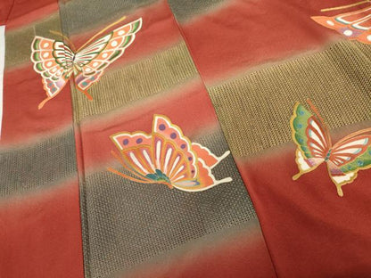 平和屋着物●総刺繍　振袖　舞蝶文　暈し染め　金糸　正絹　逸品　AABG7882cs