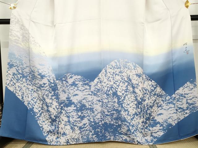 平和屋着物●日展作家　山本唯与志　レリーフ染　訪問着　重ね山文　暈し染め　正絹　逸品　AABG7896cs
