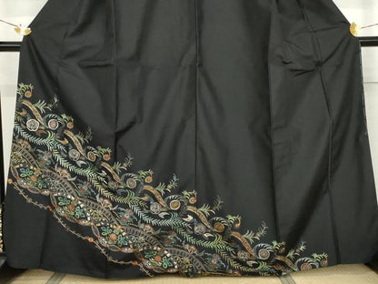 平和屋着物●総刺繍　訪問着　紬地　中国三大刺繍　スワトウ刺繍　汕頭刺繍　相良刺繍　吉祥花唐草文　黒地　金糸　正絹　逸品　AABG7918cs