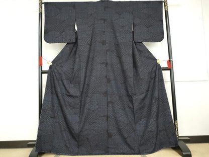 平和屋着物●本場結城紬　重要無形文化財　80亀甲　吉祥文　正絹　逸品　未使用　AABG7909cs
