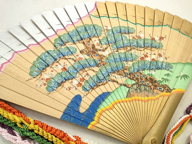 平和屋本店■和装小物　檜扇　十ニ単用　扇子　手描き　松竹梅　平安装束　六色飾り紐　糸花付き　逸品　DZAA11501kh5 平和屋本店□和装小物 檜扇 十ニ単用 扇子 手描き 松竹梅 平安装束 六