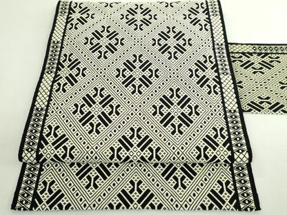 平和屋本店●極上　八寸名古屋帯　こぎん刺し　菱　黒地　逸品　DZAB5583kh6