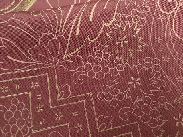 平和屋着物●訪問着　作家物　洋花唐草文　金銀彩　正絹　逸品　AABG7928cs