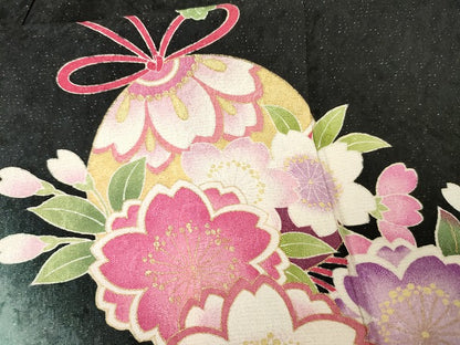 平和屋着物●豪華振袖　花毬文　暈し染め　黒地　金彩　金通し地　正絹　逸品　AABG7934cs
