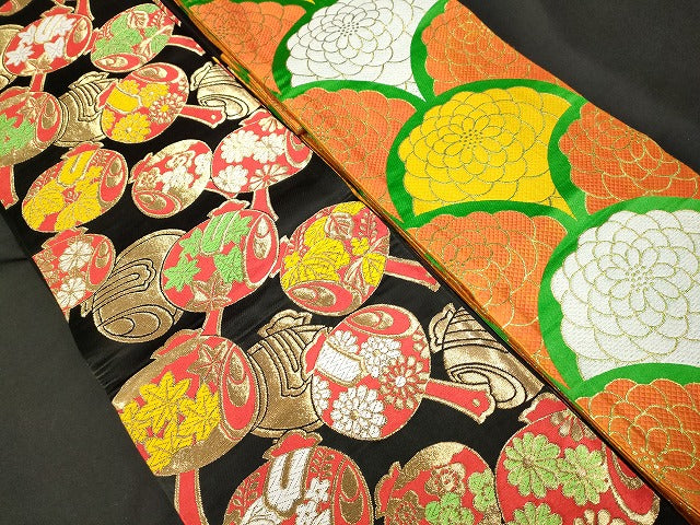 平和屋本店■子供帯 まとめて 35点 向かい鶴 孔雀 蝶 松竹梅 花柄 楽器 寿字 アンティーク 金銀糸 など 着用可能多数 未使用品あり ppp3513