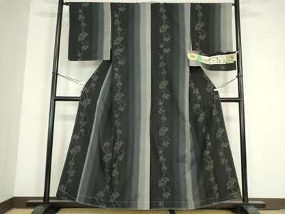 平和屋着物●真綿結城紬　手織　おく玉　唐草間道　証紙付き　80亀甲　正絹　逸品　未使用　DABC3592az