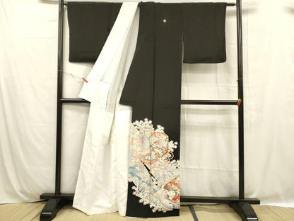 平和屋着物■豪華黒留袖　駒刺繍　貝桶花鳥文　金彩　正絹　逸品　DABC8758cm