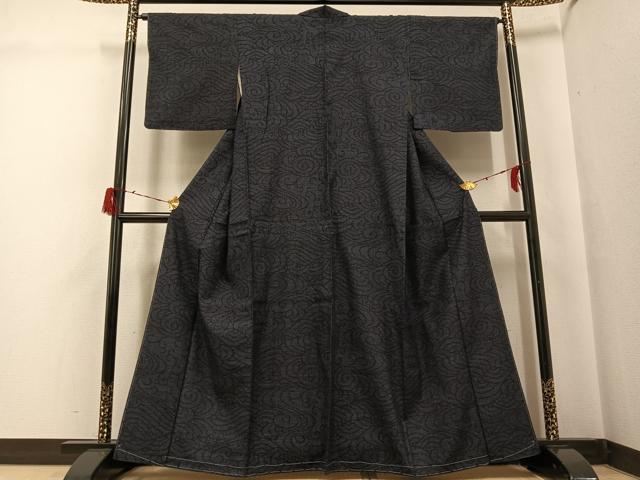 平和屋着物●本場結城紬　重要無形文化財　80亀甲　立波文　正絹　逸品　未使用　AABG9046ph