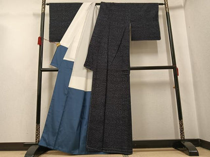 平和屋着物●本場結城紬　重要無形文化財　80亀甲　立波文　正絹　逸品　未使用　AABG9046ph