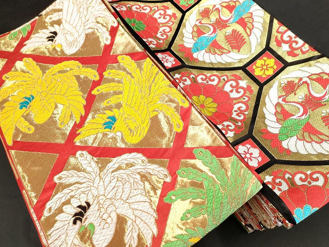 平和屋本店■子供帯 まとめて 35点 鳳凰 向かい鶴 蝶 花柄 七宝 楽器 アンティーク 金銀糸 など 着用可能多数 未使用品あり se3991