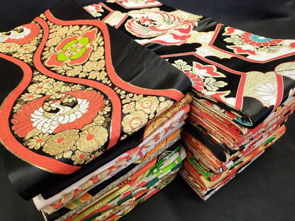 平和屋本店■子供帯 まとめて 35点 鳳凰 鶴 蝶 折り鶴 松竹梅 花柄 七宝 アンティーク 金銀糸 など 着用可能多数 未使用品あり ppp3516