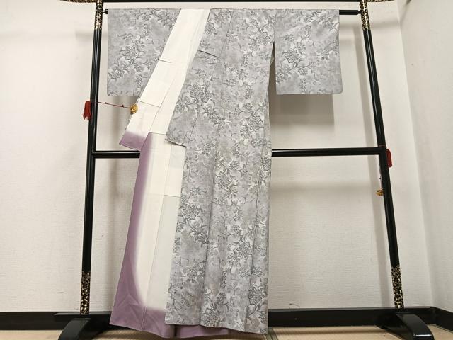 平和屋着物●都喜ヱ門　本場大島紬　白大島　カタス7マルキ　総絣　花唐草文　藤絹織物謹製　正絹　逸品　AABH0437ph