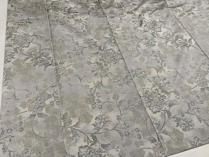 平和屋着物●都喜ヱ門　本場大島紬　白大島　カタス7マルキ　総絣　花唐草文　藤絹織物謹製　正絹　逸品　AABH0437ph