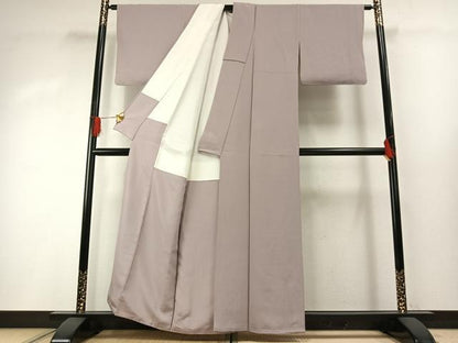 平和屋着物●上質な色無地　灰桜色　正絹　逸品　AABH0505fy