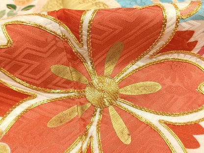 平和屋着物●豪華振袖　駒刺繍　松竹梅　暈し染め　金彩　正絹　逸品　AABH0486fy
