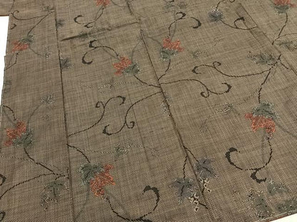 平和屋着物●本場大島紬　一元絣　葡萄蔦の葉文　正絹　逸品　未使用　AABH0579fy