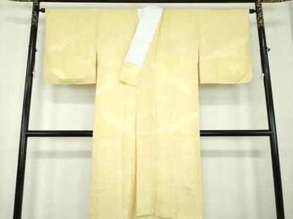 平和屋着物●上質な長襦袢　袷　笹竹飛鶴地紋　淡黄色　正絹　逸品　DABD1595ps